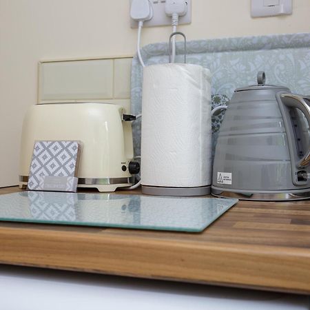 Luxury Burgess Apartments Close To Soton General Hospital Саутхамптън Стая снимка